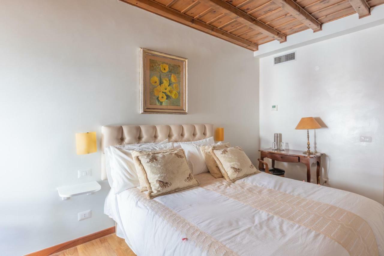 ローマSpanish Steps Casa Nesアパートメント エクステリア 写真